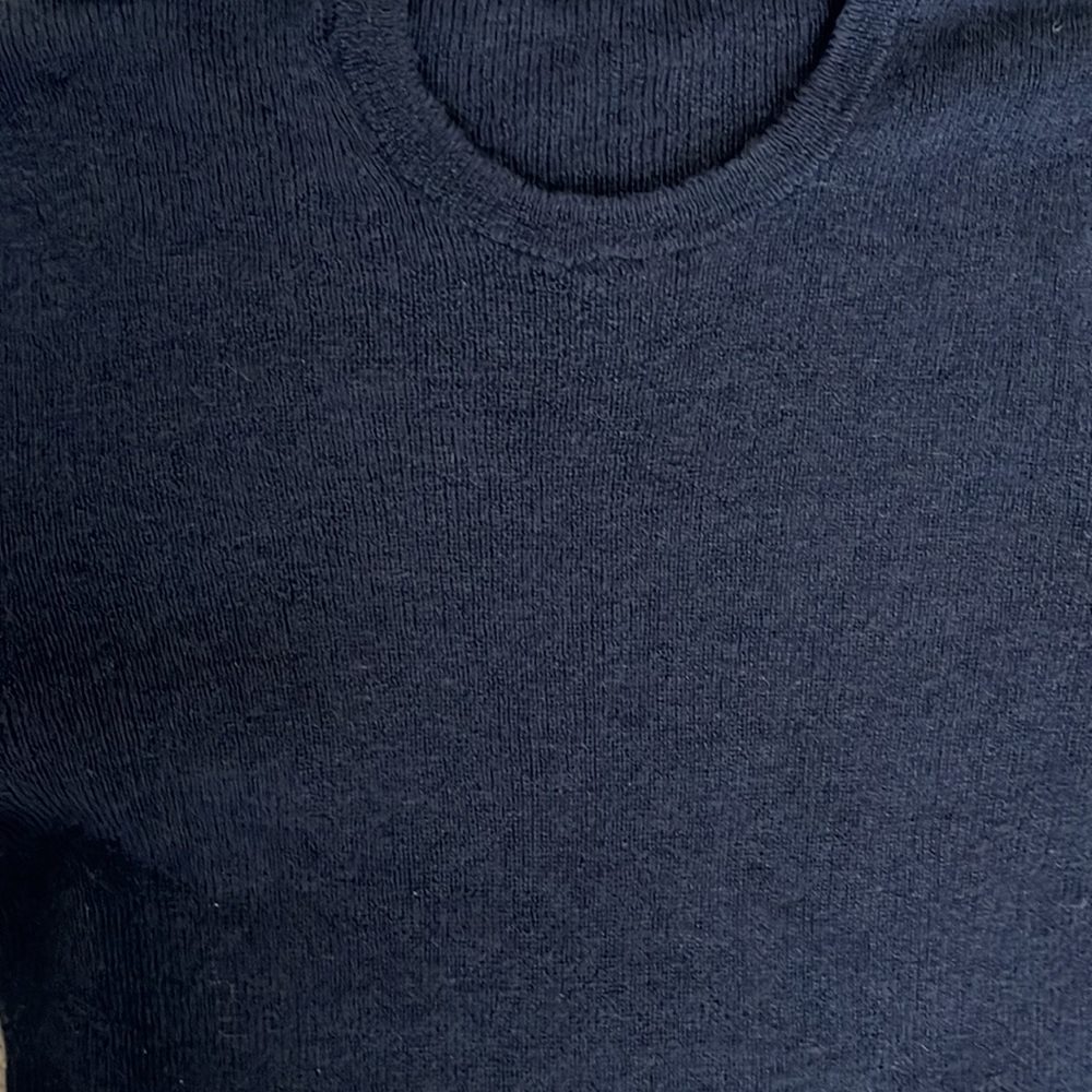 Vince Cashmere Sweater - Picture 3 of 3